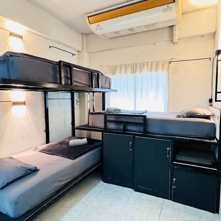 Stay At Moon Hostel หาดริ้น ภายนอก รูปภาพ