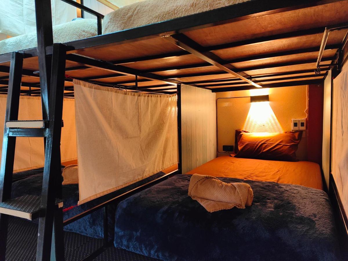 Stay At Moon Hostel หาดริ้น ภายนอก รูปภาพ