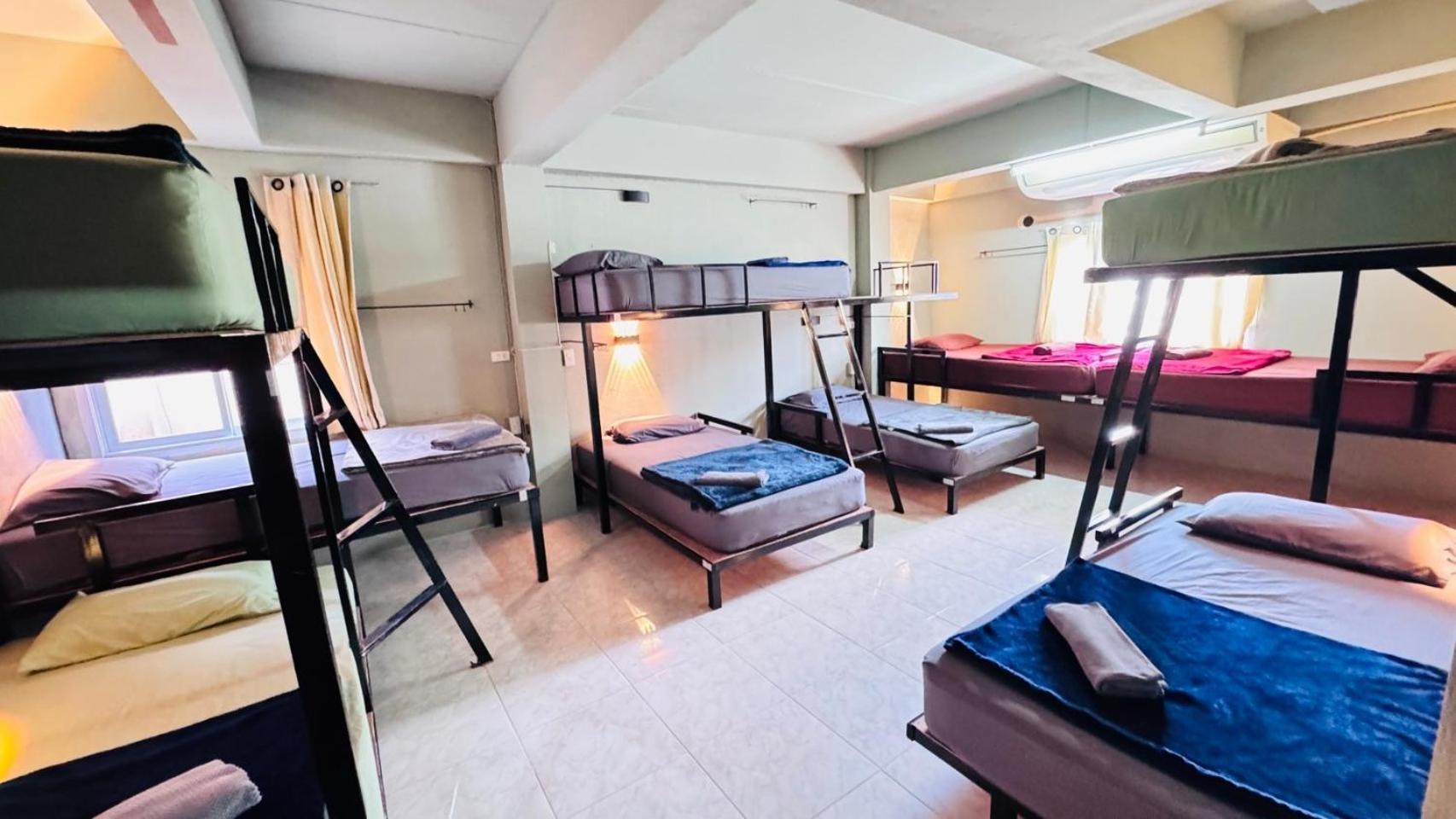 Stay At Moon Hostel หาดริ้น ภายนอก รูปภาพ