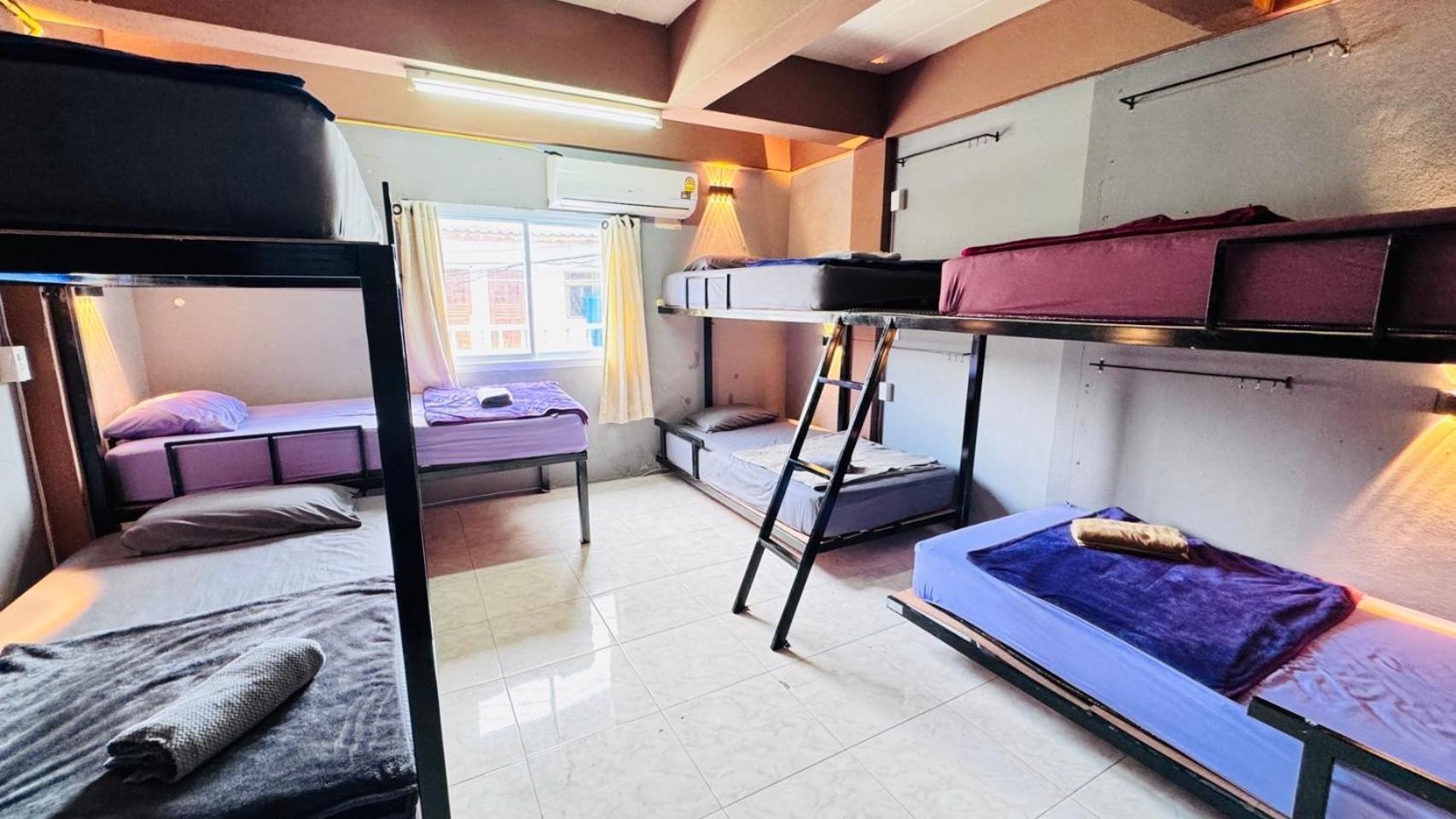 Stay At Moon Hostel หาดริ้น ภายนอก รูปภาพ