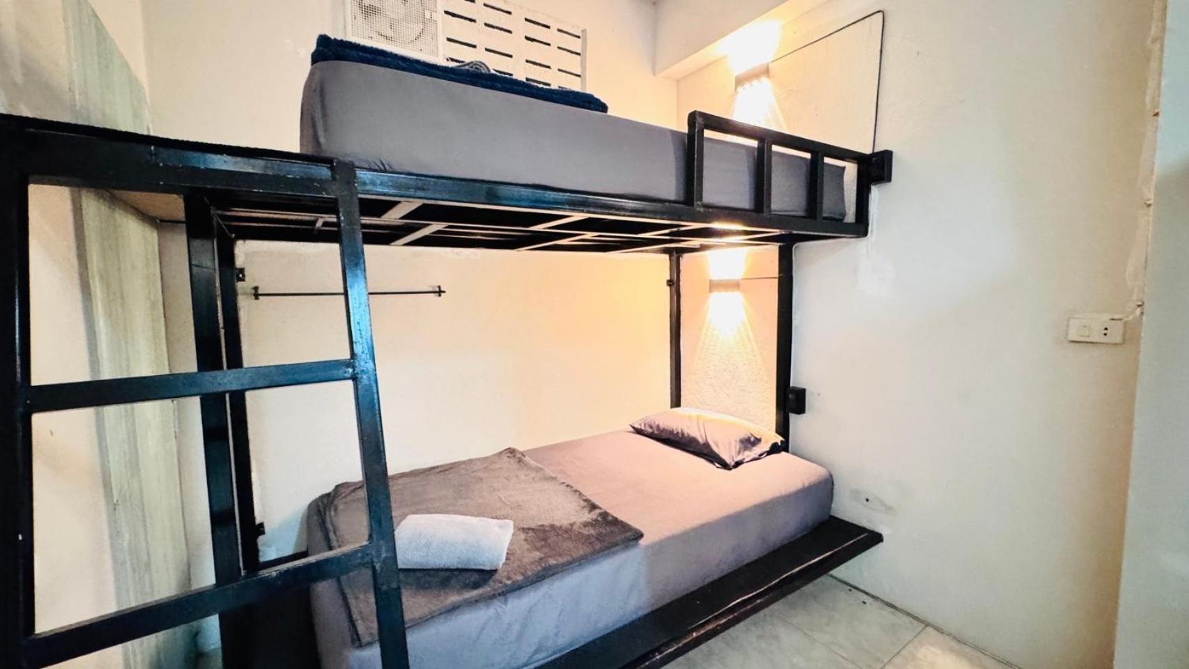 Stay At Moon Hostel หาดริ้น ภายนอก รูปภาพ