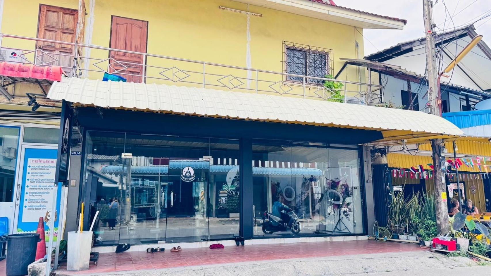 Stay At Moon Hostel หาดริ้น ภายนอก รูปภาพ